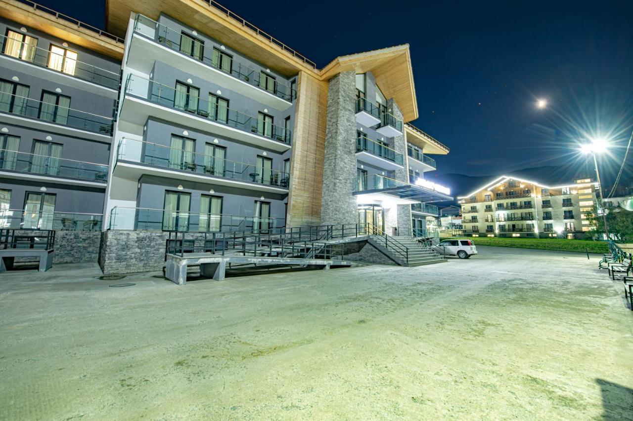 Crystal Resort Bakuriani Exterior photo
